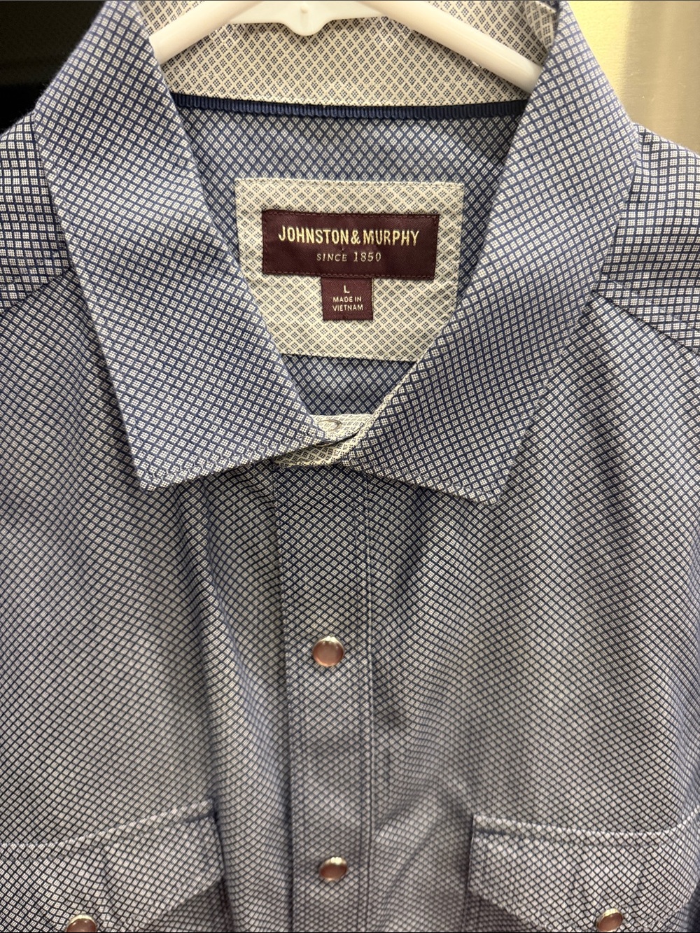 Johnston & Murphy Blue diamond pattern Men's Long-Sleeve Button-Down Shirt
